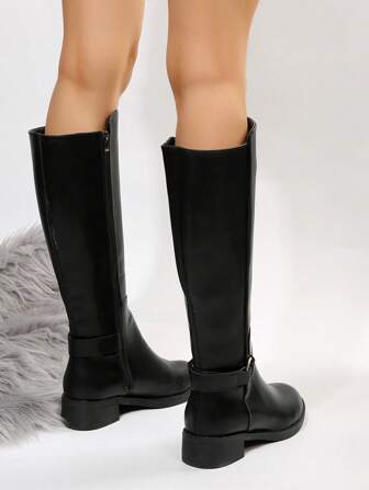 FVPFVP Ideal mit schwarzem Rock, 2024 Winter Chic Reitstiefel mit Schnallenverschluss, gerade geschnittene Overknee-Langschaftstiefel mit schlanker Passform, braune Farbe für Frauen, Party