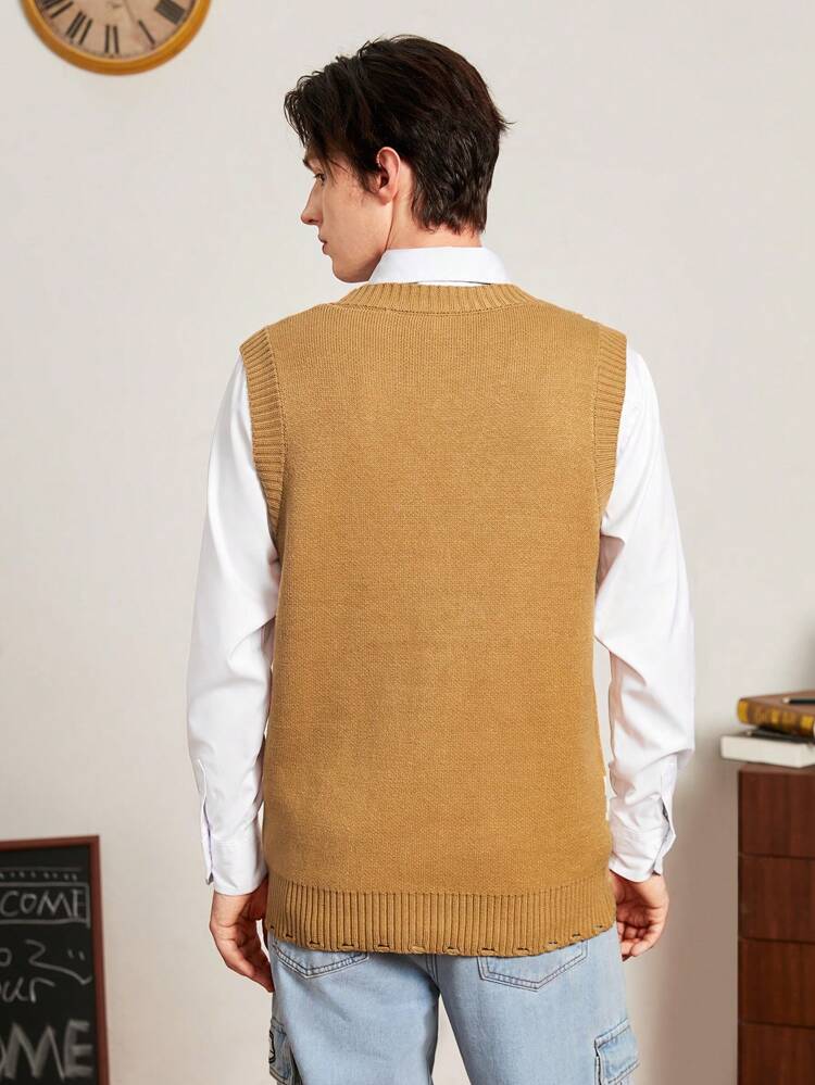 Men Letter & Plaid Pattern Sweater Vest