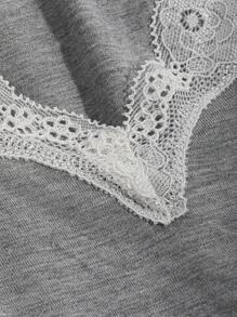 DAZY 撞色蕾丝边睡衣套装，返校季服装，秋冬季