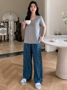 DAZY Áo phông trơn & In hoa Quần - Nhiều màu - Xem 1