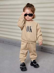 SHEIN 2pcs Baby Unisex Casual Sports Print Fleece Crew Neck Sweatshirt And Pants Set, Warm Winter - Khaki - View 5