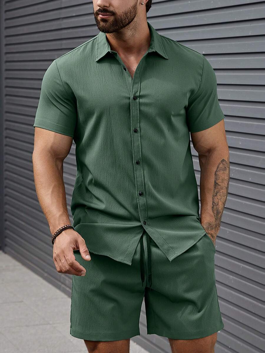 Manfinity Homme 男士素色前排扣襯衫和短褲 - 綠色 - 查看 1