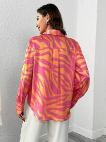 SHEIN Privé 滿版印花前紐扣襯衫 - 彩色 - 查看 2