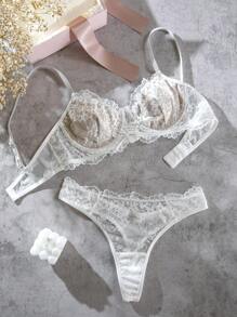 Floral Lace Underwire Lingerie Set - White - View 1