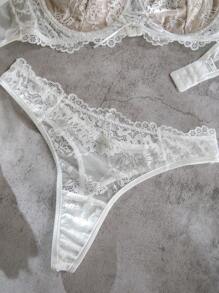 Floral Lace Underwire Lingerie Set - White - View 4