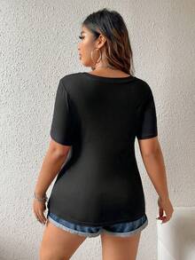 Celure 大碼紐扣細節下擺開叉T恤 - 黑色 - 查看 2