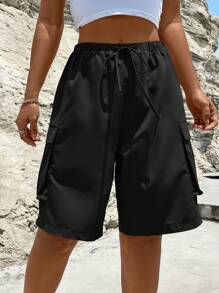 Chiquease Flap Pocket Side Drawstring Waist Cargo Shorts - Black - View 4