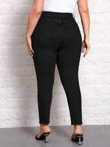 SHEIN Essnce Talla grande Jeans ajustados desgarro bajo crudo - Negro - Ver 2