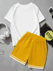SHEIN Cậu bé Tween Đồ họa Chữ cái Áo thun & Sọc trang trí Quần short - Màu vàng - Xem 2