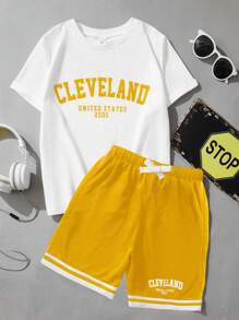 SHEIN Cậu bé Tween Đồ họa Chữ cái Áo thun & Sọc trang trí Quần short - Màu vàng - Xem 3