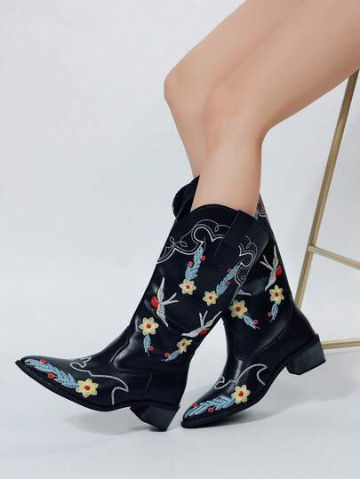Fairycore Women Floral Embroidered Chunky Heeled Western Boots, Cool Outdoor Fashion Boots