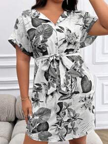 SHEIN LUNE Plus Tropical Print Batwing Sleeve Belted Dress - Multicolor - View 1