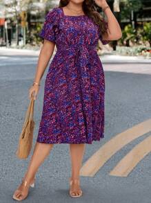 SHEIN LUNE 大碼滿版印花繫腰帶連衣裙 - 彩色 - 查看 1