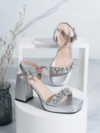 女士夏季时尚银色厚底高跟凉鞋，坡跟鞋，适合婚礼、派对和礼服