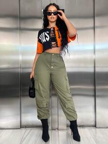 SHEIN SXY Pantalones cargo con botón con bolsillo lateral con solapa - Verde militar - Ver 4