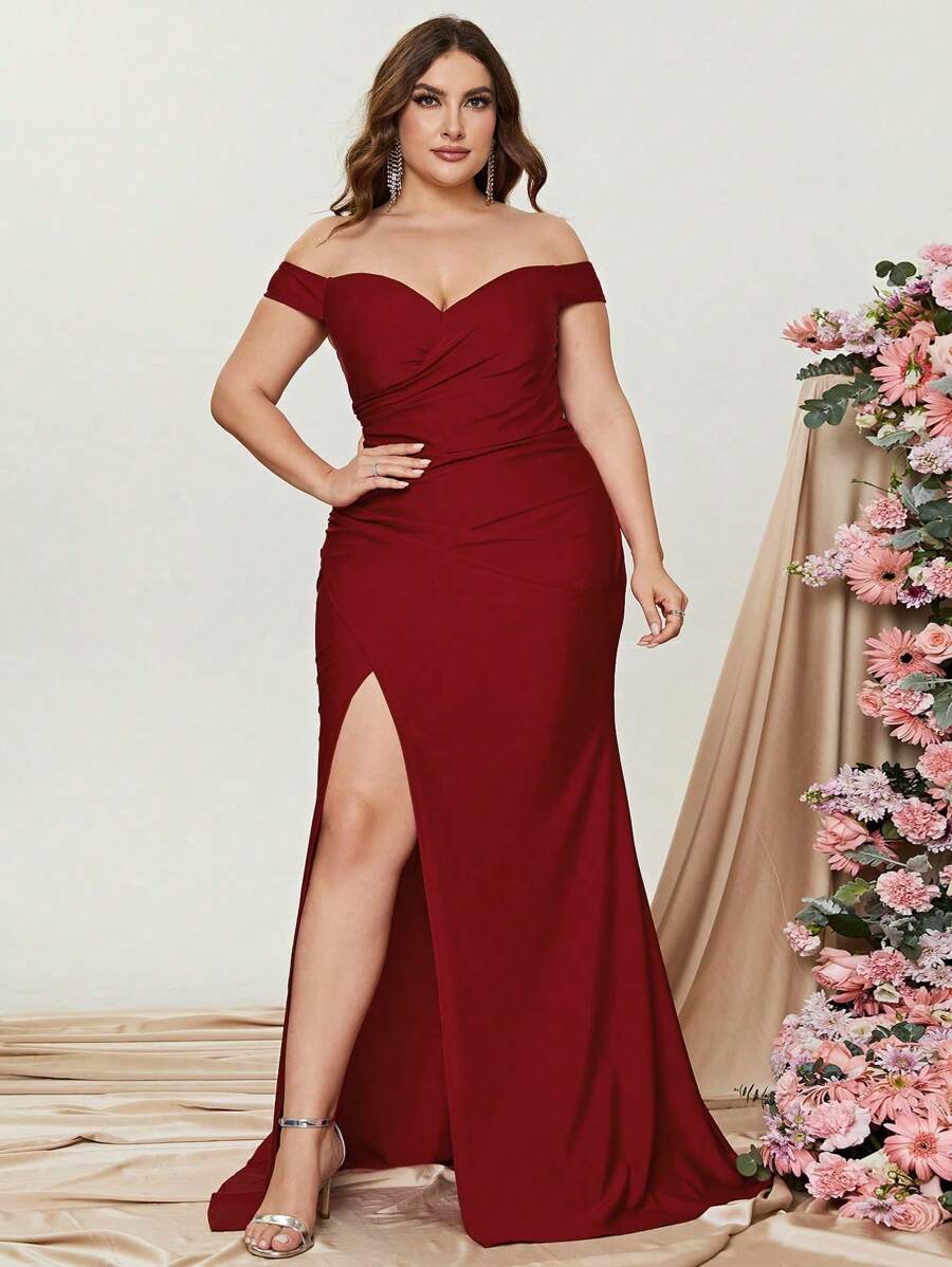 Plus Solid Off Shoulder Ruched Split Thigh Formal Dress - Red - View 1