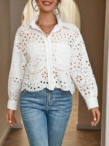SHEIN Frenchy 網眼刺繡貝殼邊落肩袖襯衫 - 白色 - 查看 5