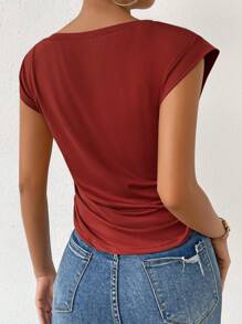 SHEIN Essnce Camiseta unicolor fruncido lateral de cuello V - Rojo - Ver 2