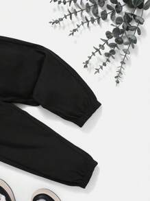 SHEIN 男童休閒簡約透氣舒適長褲，腰帶有裝飾鈕扣和徽章細節 - 黑色 - 查看 5