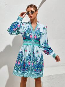 SHEIN Privé 印花缺口領燈籠袖連衣裙