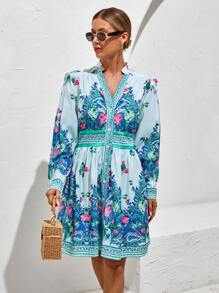 SHEIN Privé 印花缺口領燈籠袖連衣裙