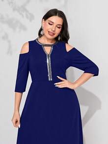Modelyn Plus Cold Shoulder Contrast Sequin Dress - Royal Blue - View 3
