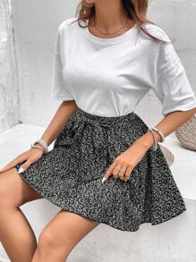 SHEIN Frenchy 滿版樹葉印花腰帶半身裙 - 黑色 - 查看 5