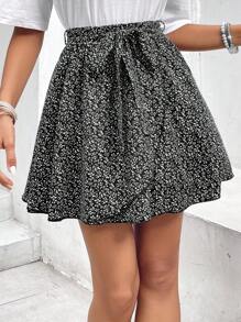 SHEIN Frenchy 滿版樹葉印花腰帶半身裙 - 黑色 - 查看 6