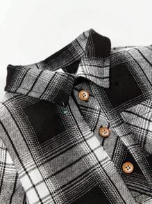 Cozy Pixies Baby Boy Plaid Print Pocket Patched Bodysuit - Black and White - View 4