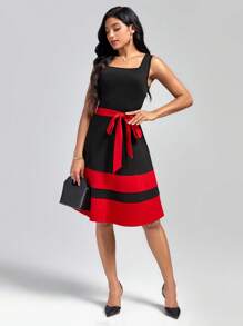 SHEIN Clasi 撞色腰帶A字洋裝 - 彩色 - 查看 3