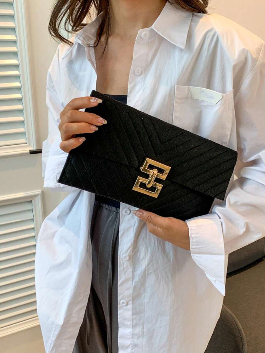 女士時尚手拿包帶金屬裝飾用品和人字形圖案 - 黑色 - 查看 1