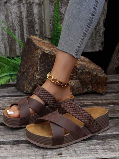 Women's Resort Braided Cross Strap Platform Sandals