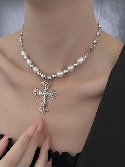 Goth 1pc Glamorous Iron Alloy Faux Pearl & Rhinestone Decor Cross Charm Necklace For Women For Daily Decoration