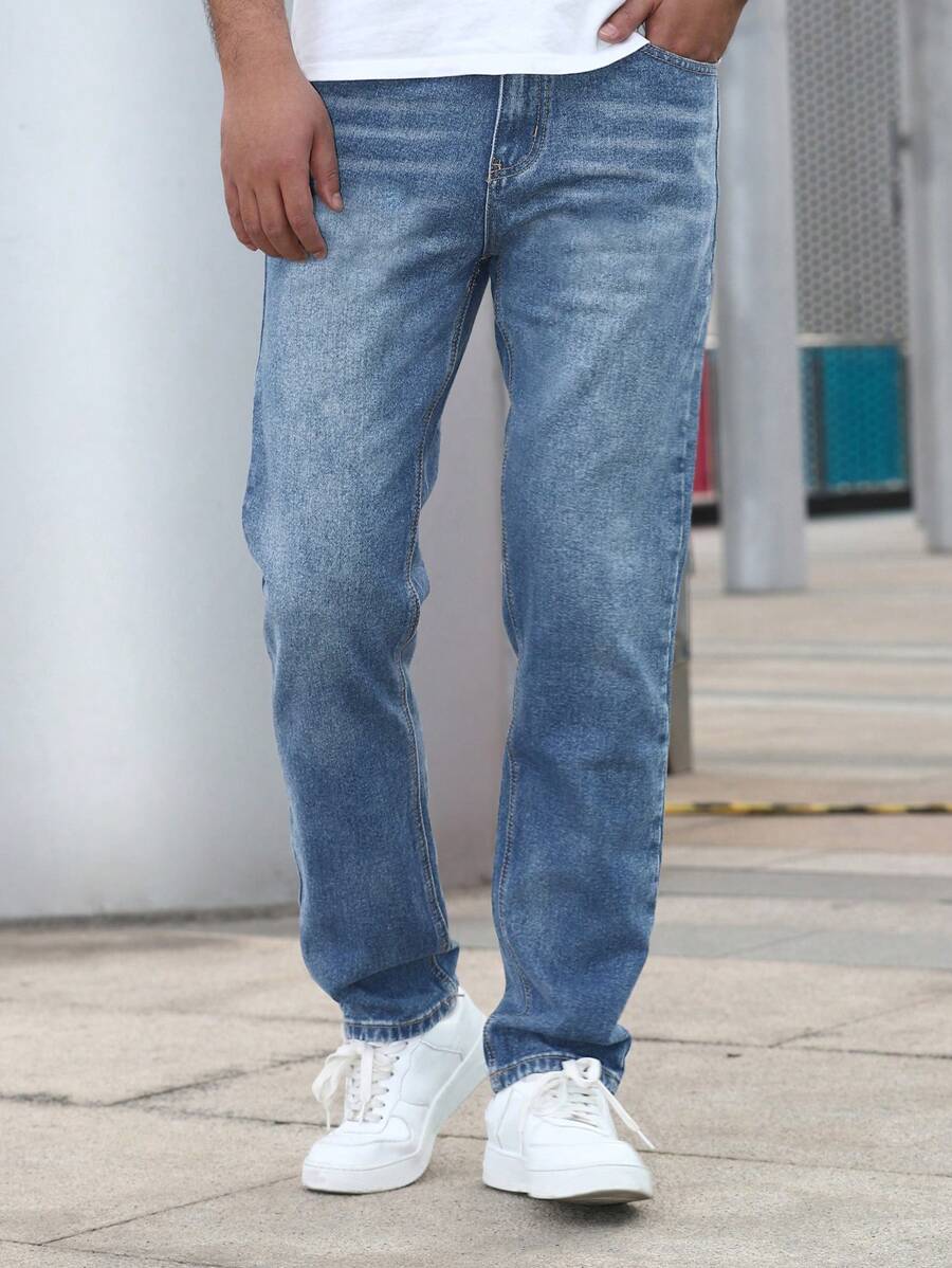 Men Slant Pocket Straight Leg Jeans - Medium Wash - View 1