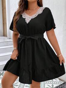 SHEIN LUNE Plus Robe Ceinturée En Dentelle À Volants