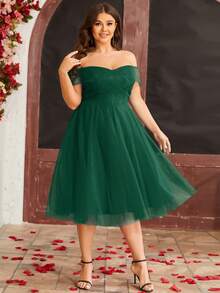 Plus Off Shoulder Wrap Cross Mesh Dress - Dark Green - View 3