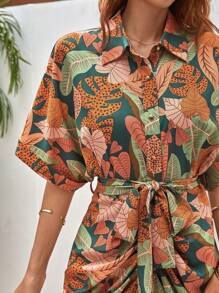 SHEIN Frenchy 熱帶圖案蝙蝠袖褶邊繫腰帶連衣裙 - 彩色 - 查看 3