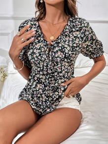 SHEIN VCAY 碎花繫帶領泡泡袖襯衫 - 黑色 - 查看 3