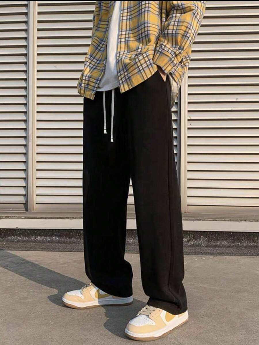 Manfinity Hypemode Men Plus Solid Drawstring Waist Trousers - Black - View 1