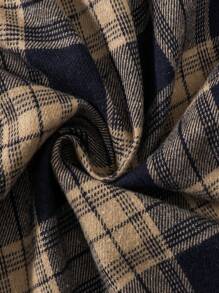 SHEIN Young Boy Plaid Print Hooded Shirt & Letter Graphic Sweatpants Without Tee