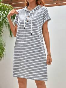 SHEIN Frenchy 條紋印花蝙蝠袖抽繩連帽連衣裙 - 淺灰色 - 查看 4