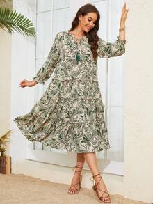 Vestido smock con estampado de paisley de cuello con cordón y fleco bajo con fruncido - Verde - Ver 6