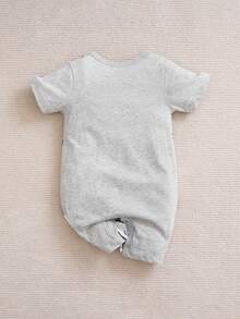 Yierying 男嬰卡通圖案假兩入組T恤連身短褲