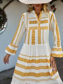 SHEIN Cottnline Geo Print Flare Sleeve Notched Neck Smock Dress - Multicolor - View 5