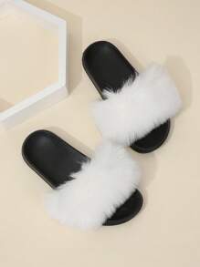 Pantuflas esponjosas para mujer, con correa, imitación de piel de zorro, suela plana, color blanco, para primavera/verano - Blanco - Ver 3