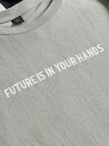 Manfinity RebelGame Men Plus Sun & Moon Print Tee - Mint Green - View 4