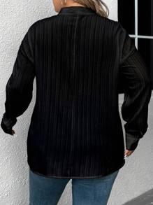 SHEIN Clasi 大碼前紐扣繫帶領襯衫 - 黑色 - 查看 2