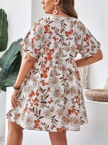 SHEIN VCAY 大碼印花蝙蝠袖娃娃裙 - 彩色 - 查看 2