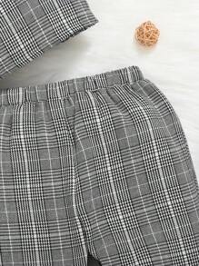 SHEIN 女嬰格紋印花西裝外套和吊帶上衣和褲子 - 黑與白 - 查看 4