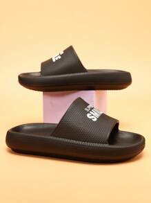 1 双夏季趣味字母印花平底儿童男童拖鞋